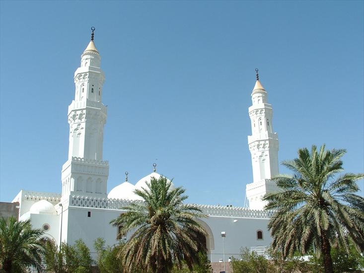 Architektura - Qiblatain Mosque in Madinah - Saudi Arabia.jpg